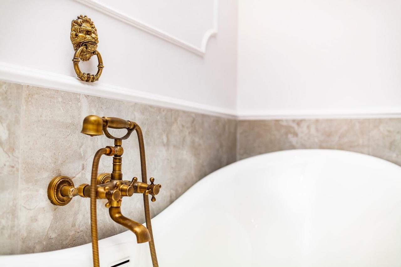 Royal Apartment وودج المظهر الخارجي الصورة